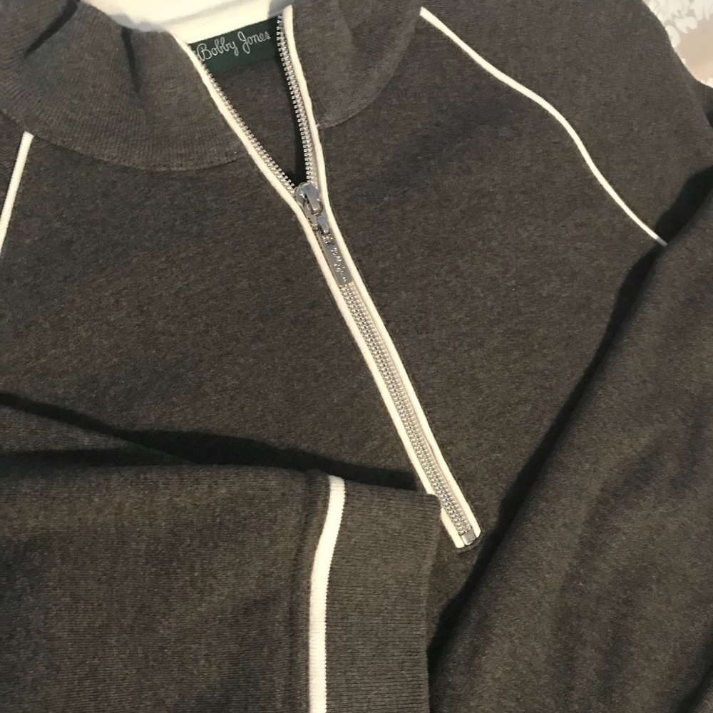 NWOT Athletic Pull-Over Bobby Jones
